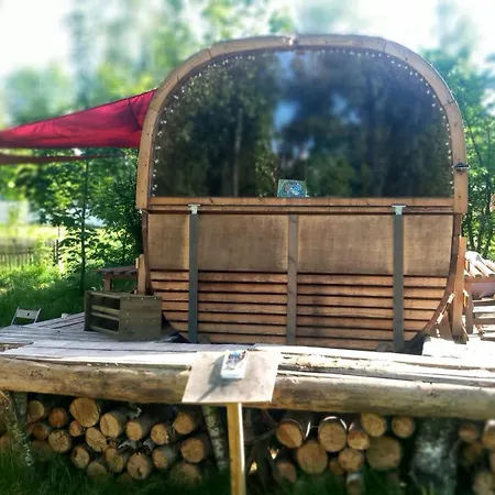 Tiny House Black B